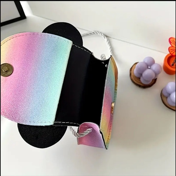 ‼️$7‼️ Cute Sparkling Rainbow “Minnie Mouse” Crossbody Bag for Girls 🌈 - Picture 5 of 13